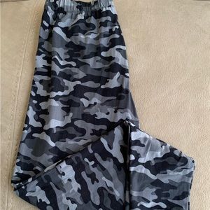 Women’s Camo Sweetlegs